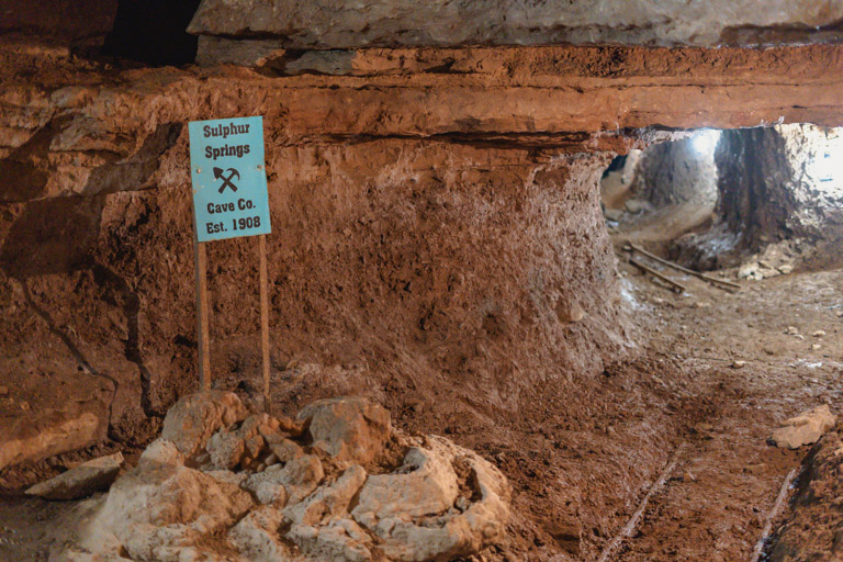 things-to-do-in-grove-oklahoma Old Spanish Treasure Cave