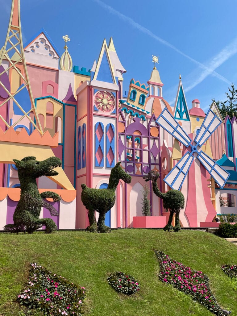Disneyland Paris It's A Small World Ride