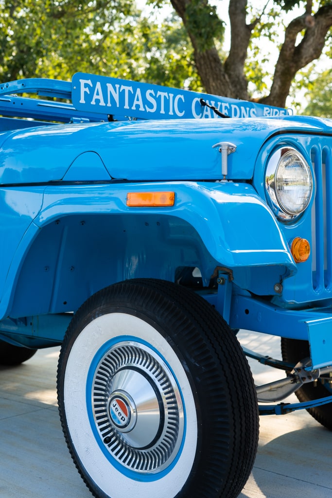 Fantastic Caverns Jeep